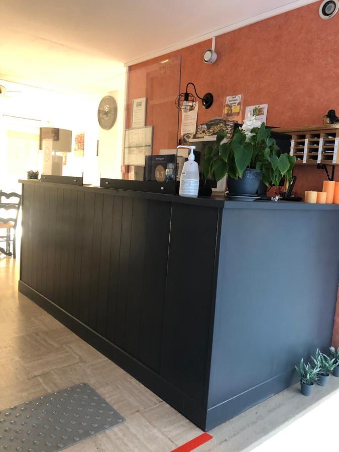 Hotel Le Relais Fleurance Ngoại thất bức ảnh
